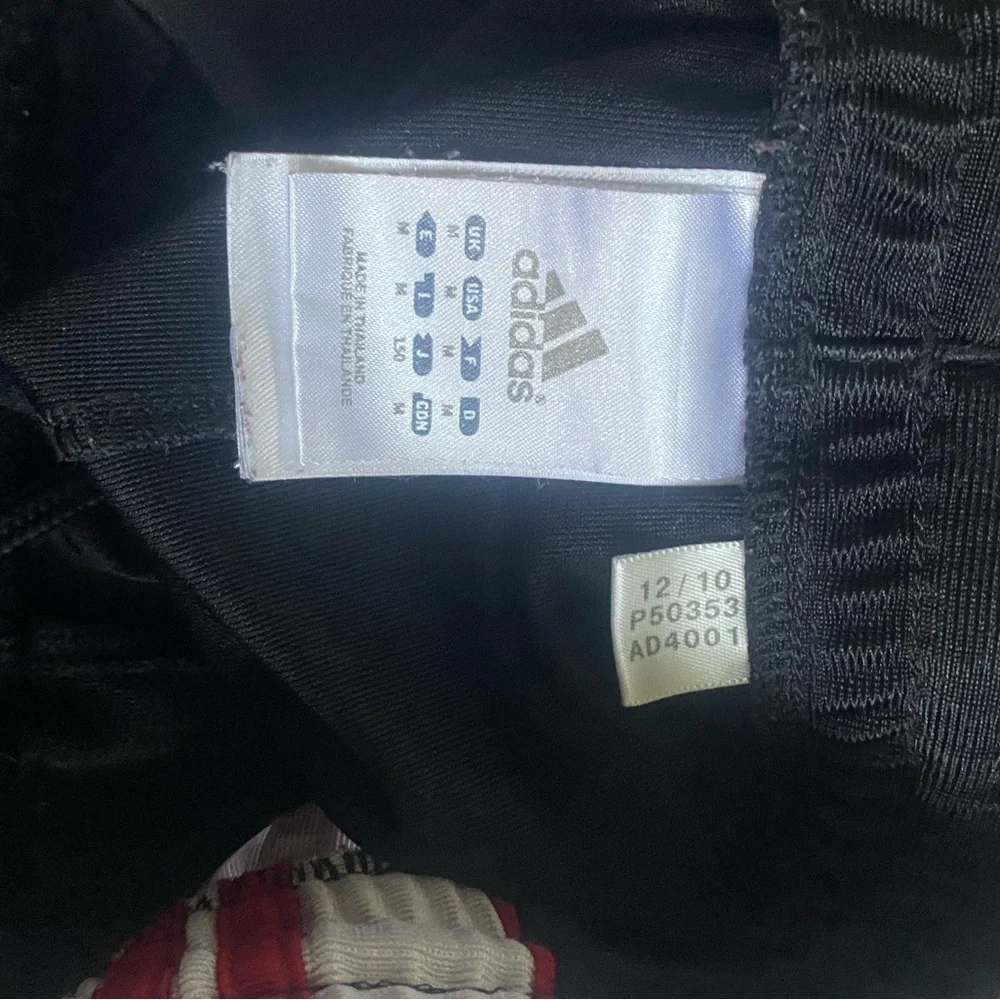 Adidas Kids Black Athletic Shorts size M